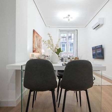 Apartamento De Lujo En Gran Via Apartment มาดริด ภายนอก รูปภาพ