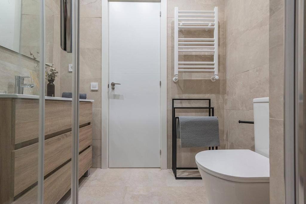 Apartamento De Lujo En Gran Via Apartment มาดริด ภายนอก รูปภาพ